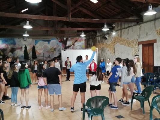 Actividad con jóvenes en la Comarca de la Sidra